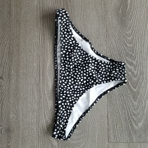 Victoria's Secret Black and White Dot Bikini Bottom - S